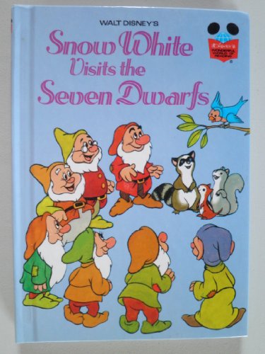 9780394843568: Walt Disney's Snow White visits the seven dwarfs (Disney's wonderful world of reading)