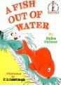 Stock image for FISH OUT OF WATER SPANSH for sale by Hawking Books