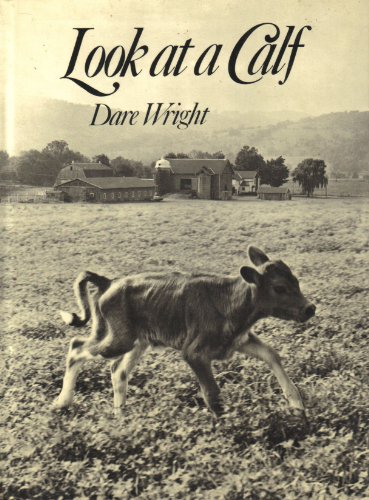 Imagen de archivo de Look at a Calf a la venta por Gulf Coast Books