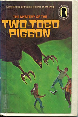 Stock image for Mystery of the Two-Toed Pigeon (The Three Investigators Mystery Series, 37) for sale by Salish Sea Books