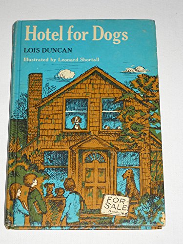 Beispielbild fr Hotel for Dogs zum Verkauf von Wonder Book