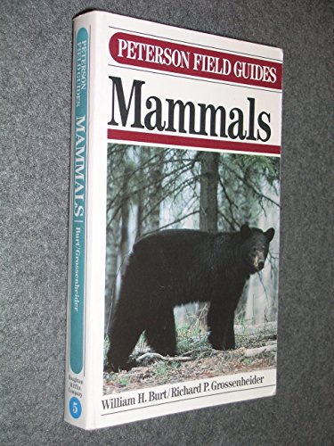 9780395240847: Mammals, 3rd Edition (Peterson Field Guide)