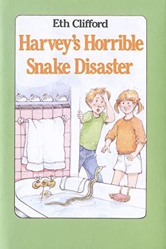 9780395353783: Harvey's Horrible Snake Disaster