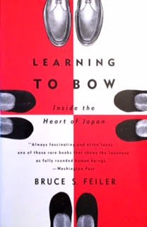 9780395647264: Learning to Bow: An American Teacher in a Japanese School