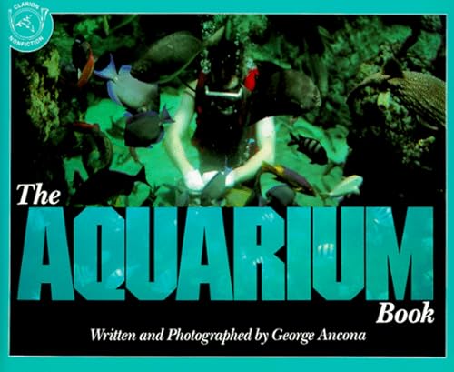 Beispielbild fr The Aquarium Book zum Verkauf von SecondSale