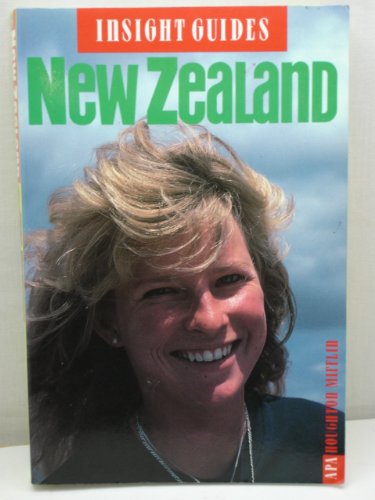 9780395710760: Insight Guide to New Zealand (Serial)