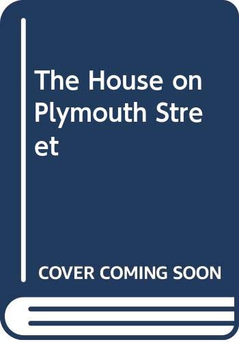 9780396086857: The House on Plymouth Street