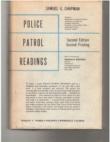 9780398003043: Police Patrol Readings,