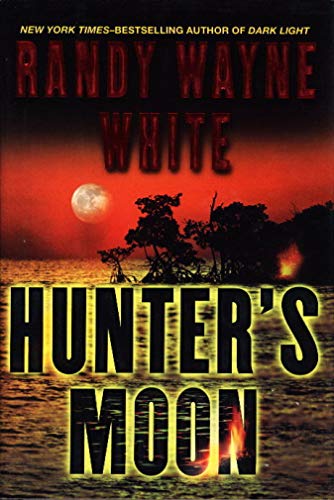 Beispielbild fr Hunter's Moon (Doc Ford) zum Verkauf von Jenson Books Inc