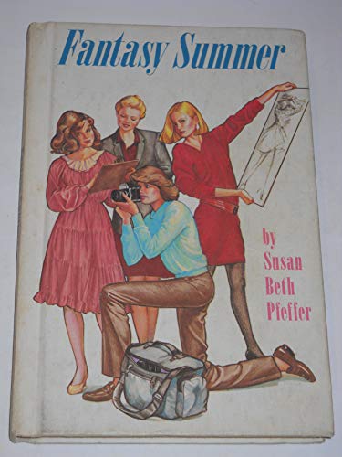 Imagen de archivo de Fantasy Summer a la venta por ThriftBooks-Dallas