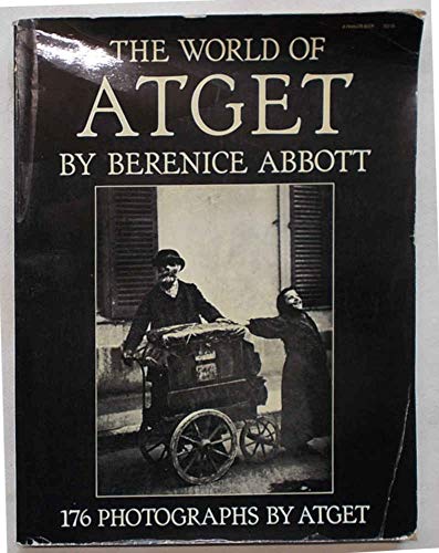 9780399503917: The world of Atget (A Paragon book)