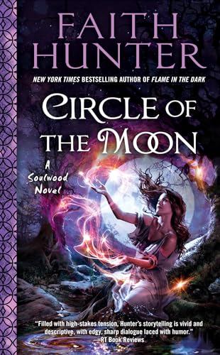 Beispielbild fr Circle of the Moon (A Soulwood Novel) zum Verkauf von Goodwill Books