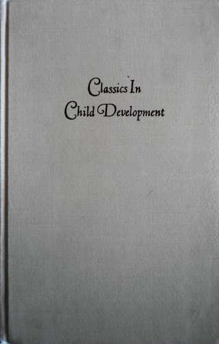 Studies of Play (Classics in Child Development) (9780405064784) by Erik H. Erikson
