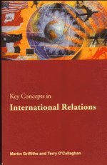 Beispielbild fr International Relations: The Key Concepts (Routledge Key Guides) zum Verkauf von Reuseabook