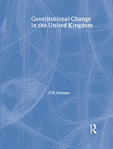 9780415230353: Constitutional Change in the UK