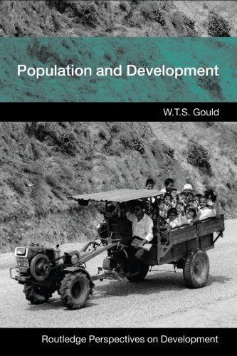 Beispielbild fr Population & Development (Routledge Perspectives on Development) zum Verkauf von WorldofBooks