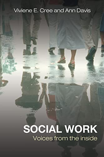 Imagen de archivo de Social work a la venta por AwesomeBooks