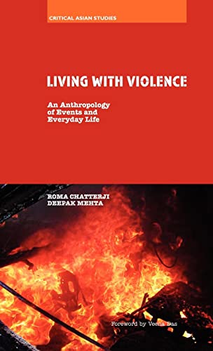 Beispielbild fr Living With Violence: An Anthropology of Events and Everyday Life zum Verkauf von Anybook.com
