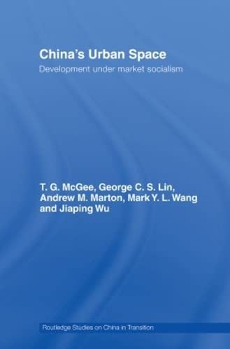 Beispielbild fr China's Urban Space: Development Under Market Socialism zum Verkauf von Moe's Books