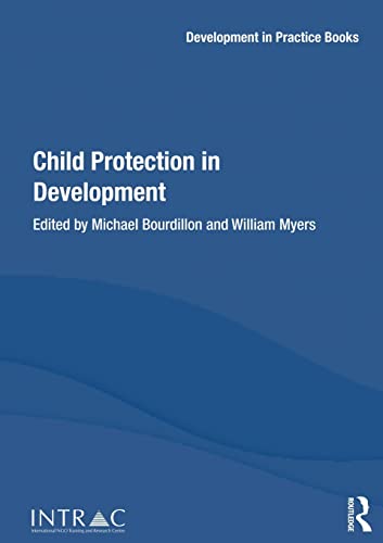 Imagen de archivo de Child Protection in Development a la venta por Blackwell's