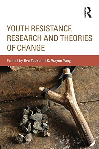 Beispielbild fr Youth Resistance Research and Theories of Change zum Verkauf von Blackwell's