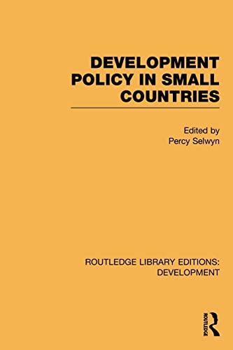 Imagen de archivo de Development Policy in Small Countries a la venta por Books Unplugged