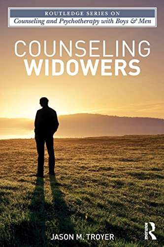 9780415897341: Counseling Widowers