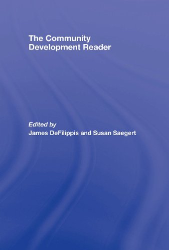 9780415954280: The Community Development Reader