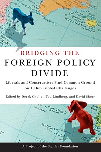 Beispielbild fr Bridging the Foreign Policy Divide: A Project of the Stanley Foundation zum Verkauf von New Legacy Books