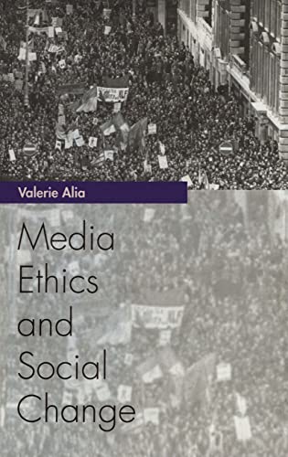 Beispielbild fr Media Ethics and Social Change zum Verkauf von Half Price Books Inc.