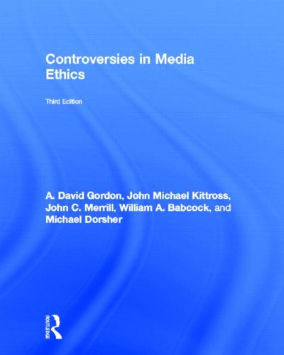 Beispielbild fr Controversies in Media Ethics zum Verkauf von Revaluation Books