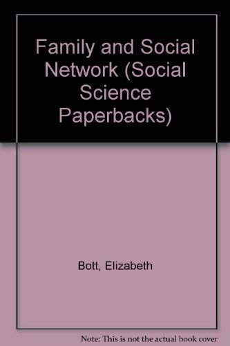 Beispielbild fr Family and Social Network (Social Science Paperbacks) zum Verkauf von HPB-Red