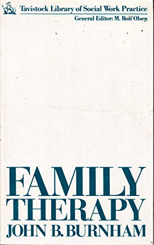 Beispielbild fr Family Therapy : First Steps Towards a Systemic Approach zum Verkauf von Better World Books