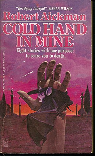 Imagen de archivo de Cold Hand in Mine: Strange Stories a la venta por Half Price Books Inc.