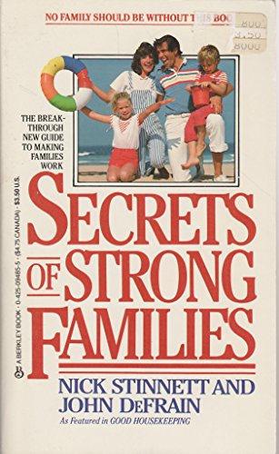 Imagen de archivo de Secrets of Strong Families a la venta por Wonder Book