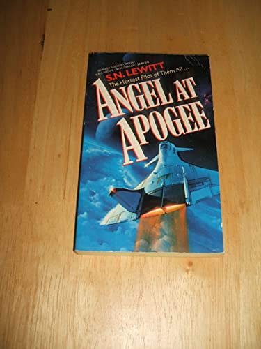 Beispielbild fr Angel At Apogee zum Verkauf von Wonder Book