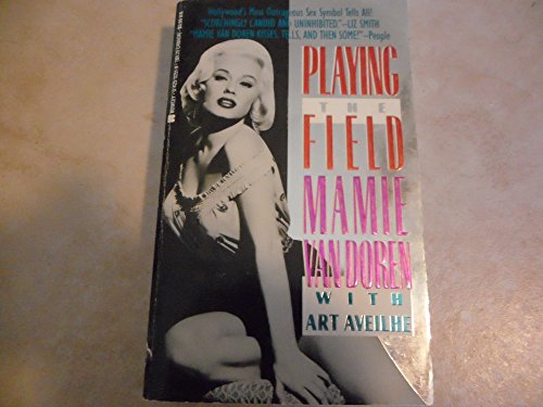 Imagen de archivo de Playing The Field a la venta por Once Upon A Time Books