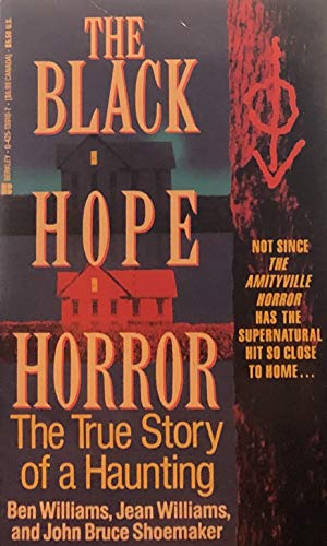 9780425139103: The Black Hope Horror: The True Story of a Haunting