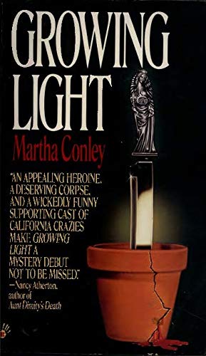 Beispielbild für The Growing Light zum Verkauf von Lighthouse Books and Gifts