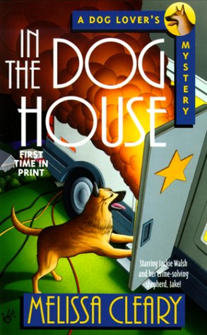 Imagen de archivo de In the Doghouse a la venta por Better World Books