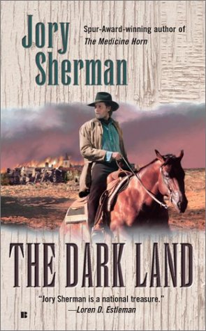 Imagen de archivo de The Dark Land a la venta por Better World Books