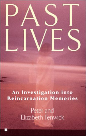 Beispielbild fr Past Lives : An Investigation into Reincarnation Memories zum Verkauf von Better World Books