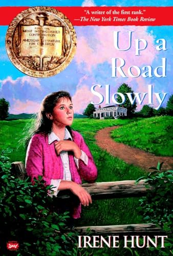 Imagen de archivo de Up a Road Slowly (DIGEST) a la venta por SecondSale