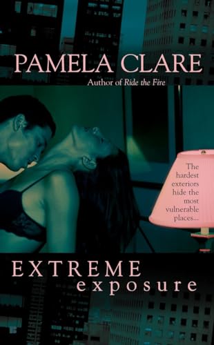 Imagen de archivo de Extreme Exposure (I-Team Series, Book 1) a la venta por SecondSale