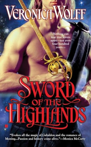 Imagen de archivo de Sword of the Highlands (A Highlands Novel) a la venta por SecondSale