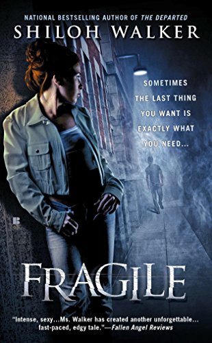 9780425250952: Fragile (The Rafferty Brothers)