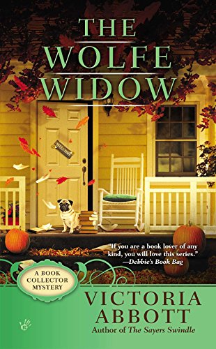 9780425255308: The Wolfe Widow: 3 (Book Collector Mystery)