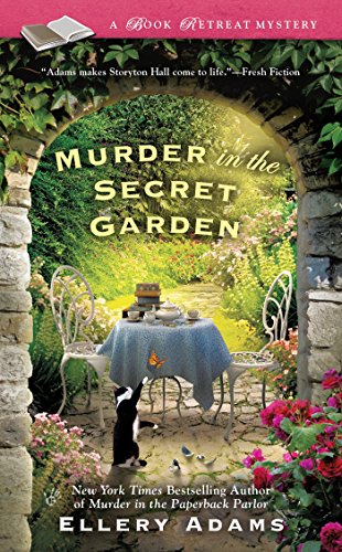 Imagen de archivo de Murder in the Secret Garden (A Book Retreat Mystery) a la venta por SecondSale