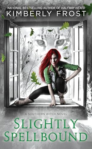 9780425267547: Slightly Spellbound (A Southern Witch Novel)