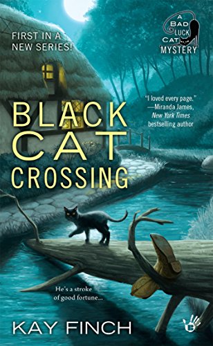 Imagen de archivo de Black Cat Crossing (A Bad Luck Cat Mystery) a la venta por Wonder Book